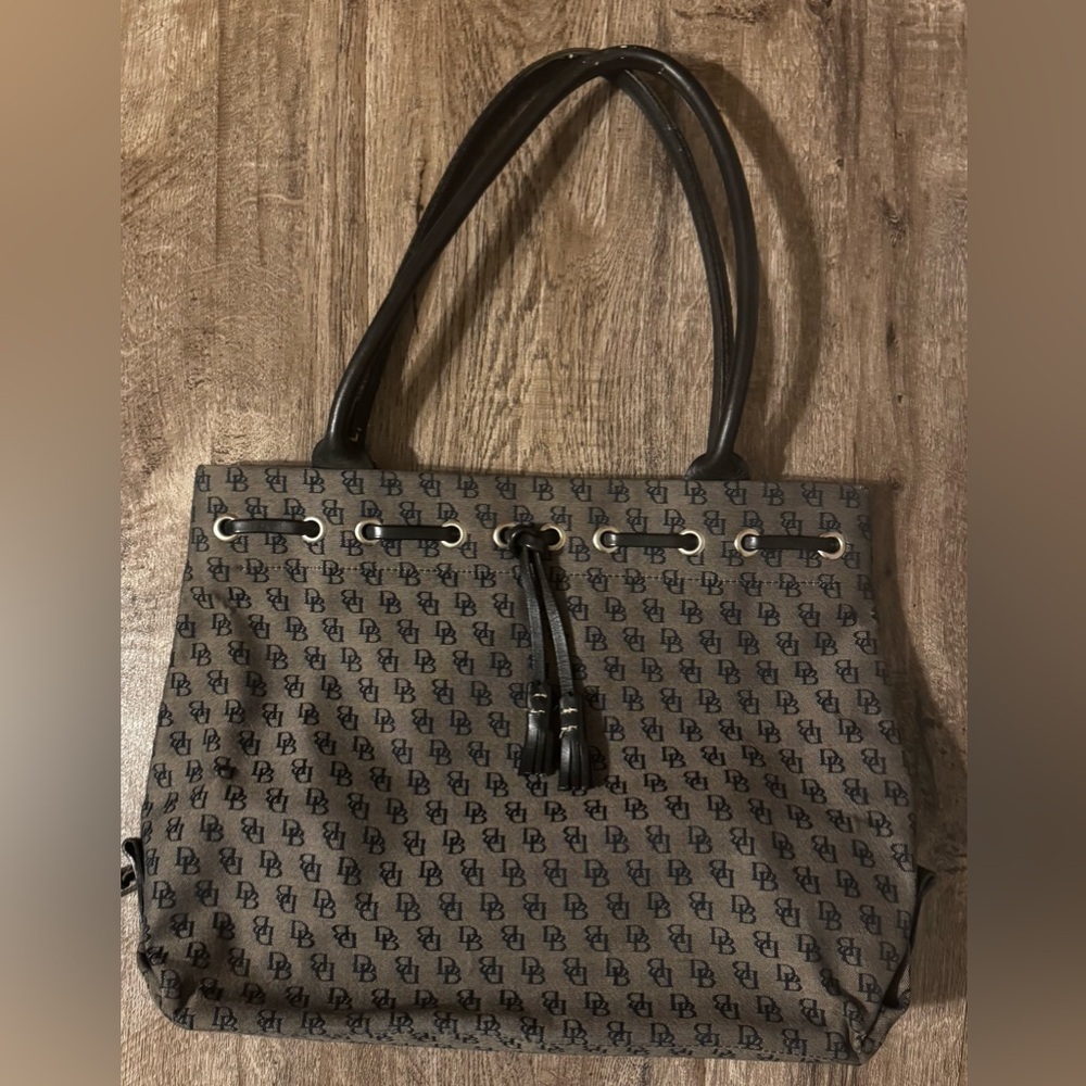 Dooney and Bourke signature canvas
